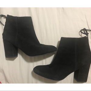 Steve Madden Cynthia Black Suede Ankle Bootie